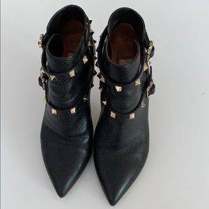 Valentino rockstar booties
